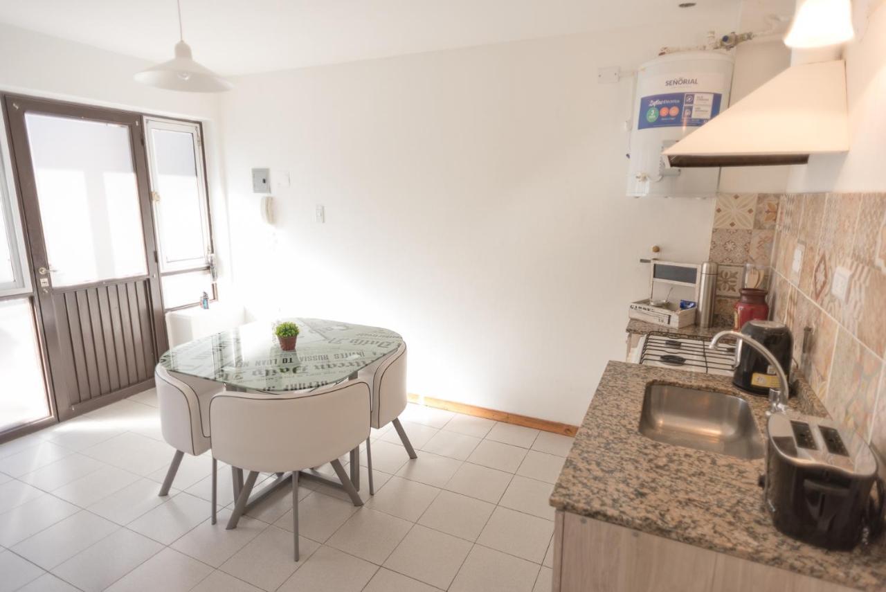Apartamentos Quinta Seccion Mendoza Kültér fotó